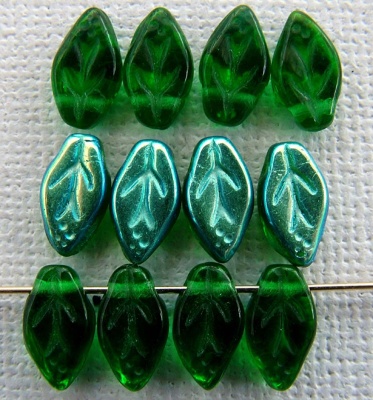 Leaf H 10 12mm Green Emerald AB 50730-28701 Czech Glass Bead Charm x 25
